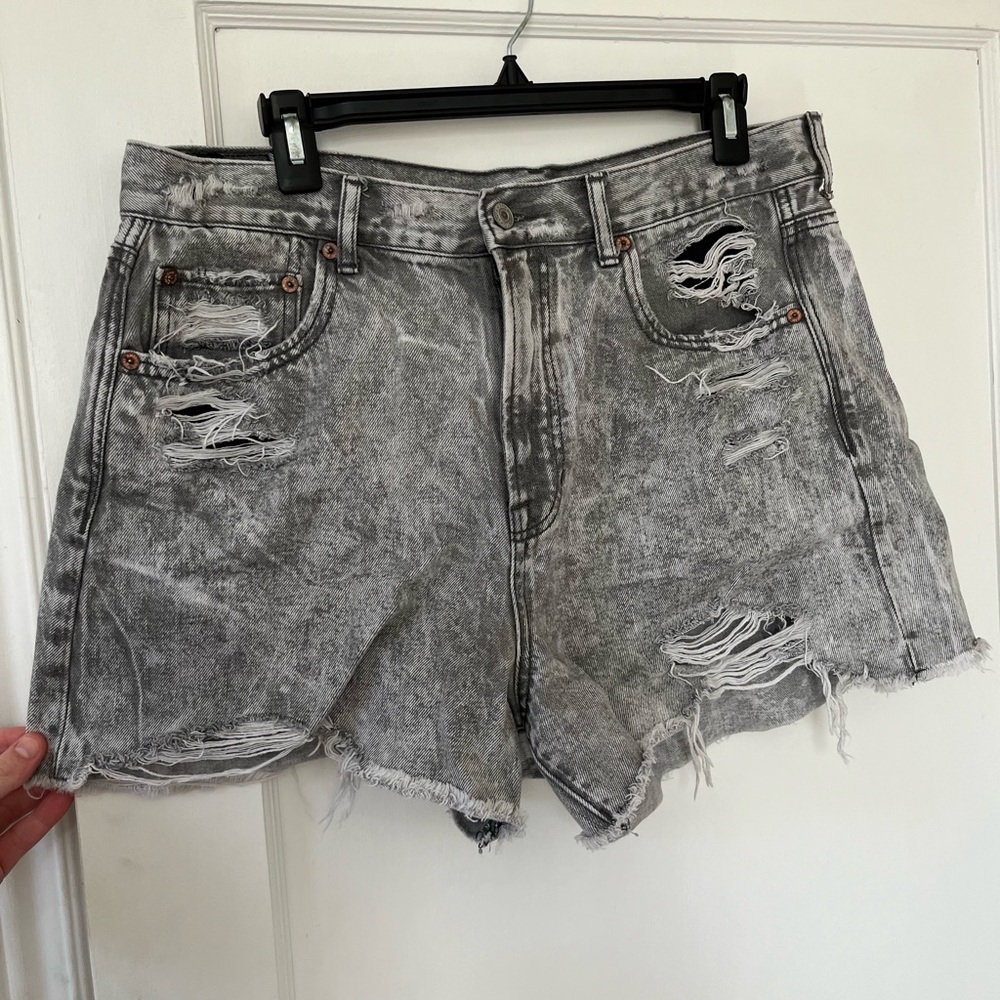 American Eagle Hi Rise Festival Shortie